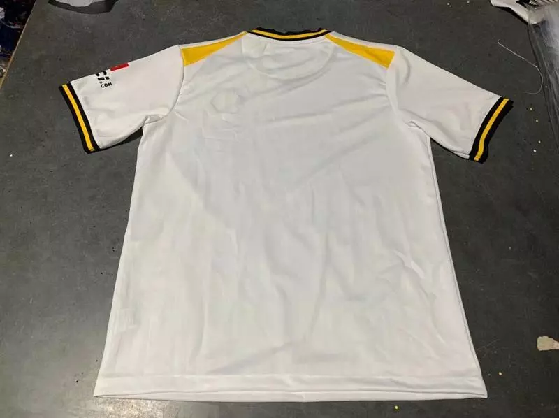 CAMISETA VISITA WOLVERHAMPTON 2021-22